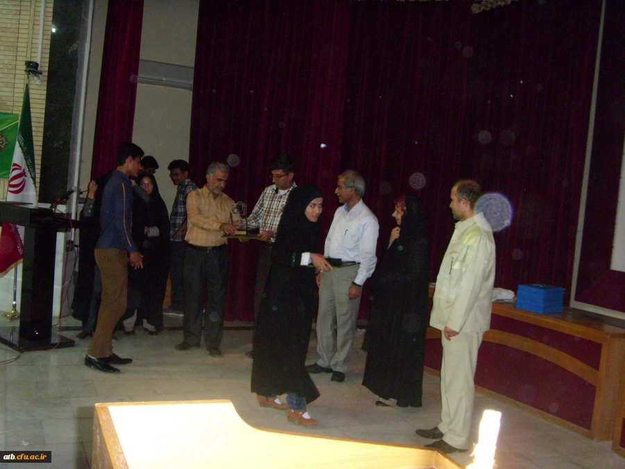 همایش تجلیل از عکاسان منتخب جشنواره عکس پردیس ،نفرات برتر مسابقات جشنواره قرآن وعترت و قهرمانان ورزشی دانشجویی 7