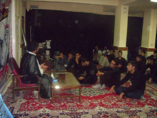 هیات مذهبی امام علی (ع) ، بسیج اساتید و دانشحویی و دفتر فرهنگی هنری پردیس
مراسم عزاداری سالار شهیدان ابا عبدالله الحسین (ع) و یاران با وفای آن حضرت در دهه اول و دوم محرم  7