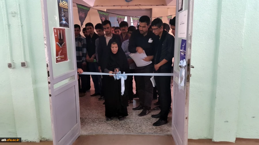 به همت انجمن های علمی علوم تربیتی و ادبیات فارسی  پردیس علامه طباطبایی با همکاری واحد فرهنگی و کتابخانه 
برپایی نمایشگاه کتاب به مناسبت هفته مطالعه، کتاب و کتاب خوانی و بزرگداشت علامه طباطبایی 2