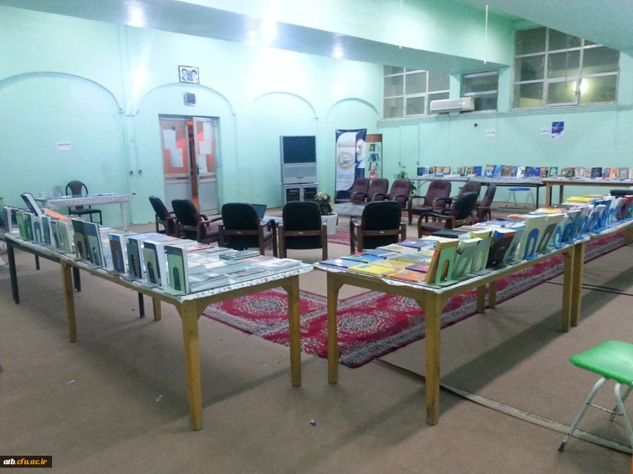 به همت انجمن های علمی علوم تربیتی و ادبیات فارسی  پردیس علامه طباطبایی با همکاری واحد فرهنگی و کتابخانه 
برپایی نمایشگاه کتاب به مناسبت هفته مطالعه، کتاب و کتاب خوانی و بزرگداشت علامه طباطبایی 4