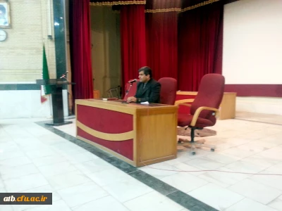 دیدار رئیس و مسئولین پردیس علامه طباطبایی بوشهر با دانشجویان پردیس