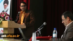 دکتر ساکی در کارگاه آموزشی:
سرمایه گذاری در بخش پژوهش از اولویت های دانشگاه فرهنگیان است 4