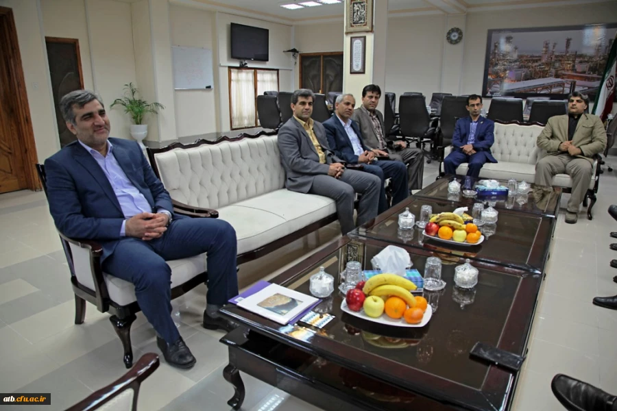 دیدار دکتر مهر محمدی با استاندار بوشهر 3
