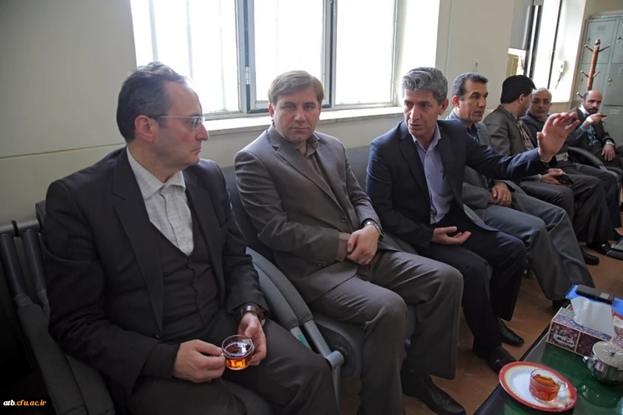 دیداردکتر مهرمحمدی با فرماندار ، امام جمعه و مدیر آموزش و پرورش شهرستان دشتستان 2