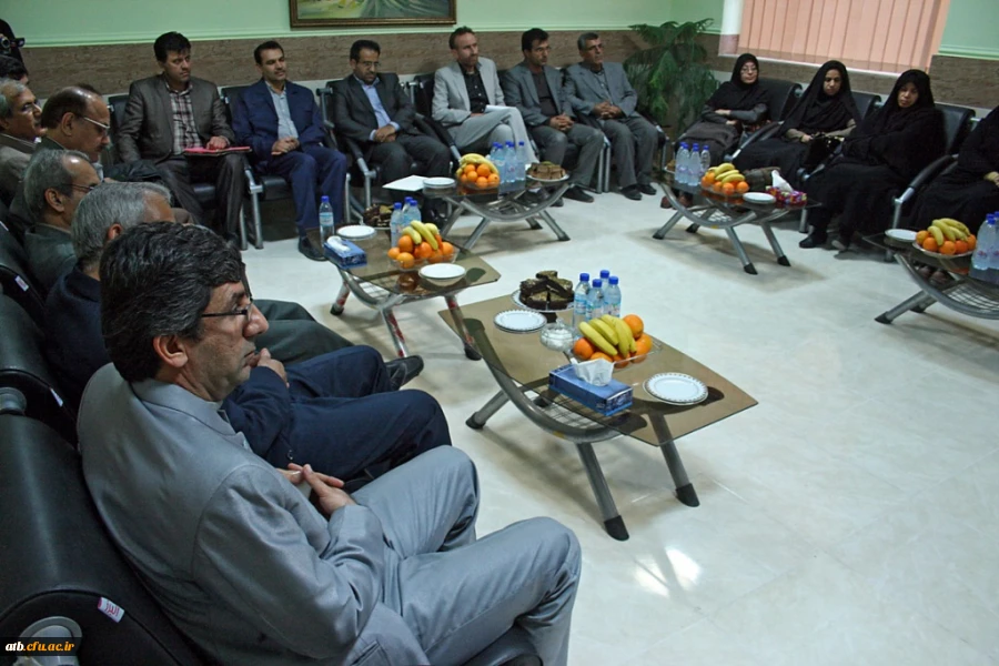 بازدید دکتر مهرمحمدی از پردیس بنت الهدی صدر بوشهر و برگزاری جلسه باحضور اساتید پردیس های  دانشگاه فرهنگیان استان بوشهر 3