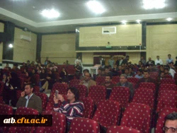 با همکاری دفتر فرهنگی – هنری و انجمن ادبی پردیس علامه طباطبایی برگزار گردید
برنامه ادبی شاهنامه خوانی با حضور هنرمند ارجمند بوشهری استاد ایرج صغیری  7