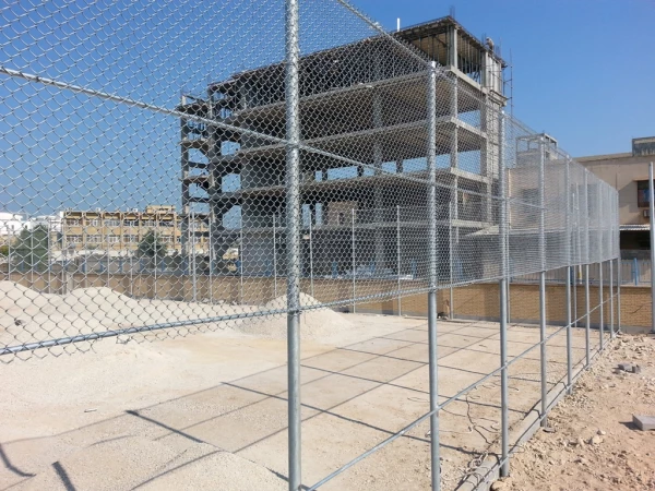 گامی نو در پردیس علامه طباطبایی بوشهر
پروژه زمین چمن مصنوعی 2