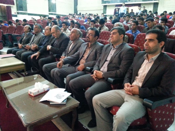 مراسم استقبال از دانشجویان جدید الورود