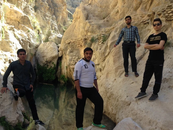 سفر دانشجومعلمان رشته دبیری ریاضی به منطقه گردشگری خاییز استان بوشهر  4