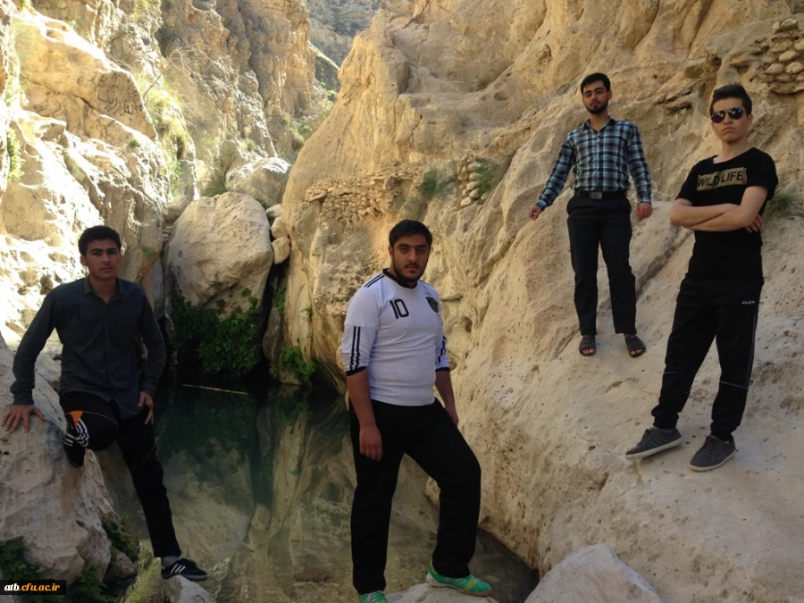 سفر دانشجومعلمان رشته دبیری ریاضی به منطقه گردشگری خاییز استان بوشهر  4