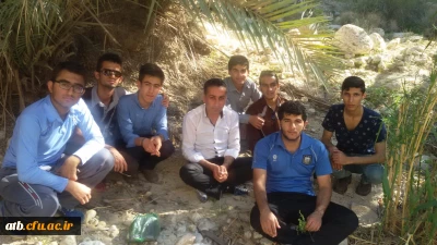 سفر دانشجومعلمان رشته دبیری ریاضی به منطقه گردشگری خاییز استان بوشهر