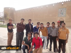 به همت فرهنگی هنری پردیس و انجمن علمی ادبی:
سفر انجمن علمی – ادبی و رشته ی دبیری زبان و ادبیات فارسی پردیس علامه طباطبایی بوشهر به شیراز 3