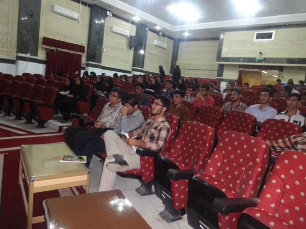 با همکاری معاونت آموزشی - واحد فرهنگی هنری و انجمن علمی - ادبی پردیسبرگزار گردید:
کارگاه فن بیان و آیین سخنوری 3