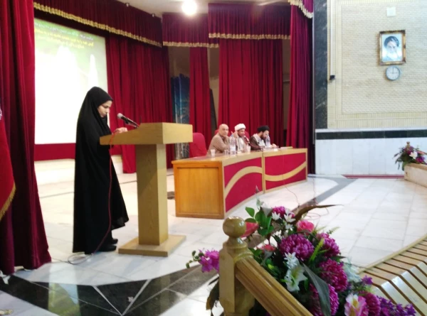 درپردیس علامه طباطبایی بوشهر به مناسبت هفته آموزش برگزار شد:
جلسه پرسش وپاسخ به شبهات اعتقادی 4