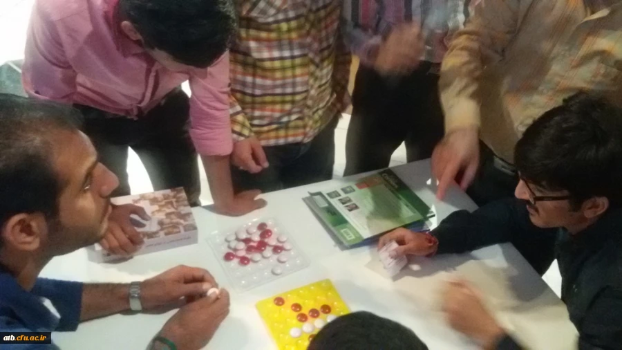 انجمن علمی ریاضی پردیس به مناسبت هفته ریاضی برگزار کرد:
یک دوره مسابقات جنگا ، دالیز ، اتللو و دوز