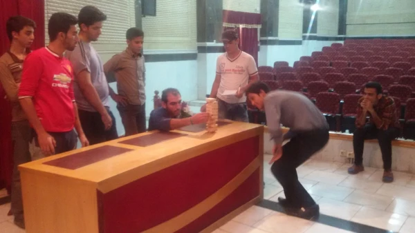 انجمن علمی ریاضی پردیس به مناسبت هفته ریاضی برگزار کرد:
یک دوره مسابقات جنگا ، دالیز ، اتللو و دوز 9