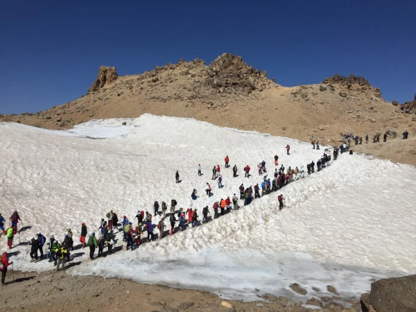 صعود دانشجو معلمان کوهنورد پردیس علامه طباطبایی و دانشگاه آزاد بوشهر به قله سبلان 5