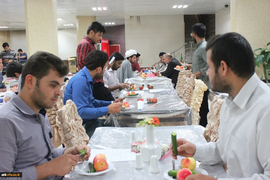 با حضور دانشجو معلمان دانشگاه فرهنگیان پردیس علامه طباطبایی بوشهر:
اردوی فرهنگی و معنوی حیات طیبه در شهر مقدس مشهد  7