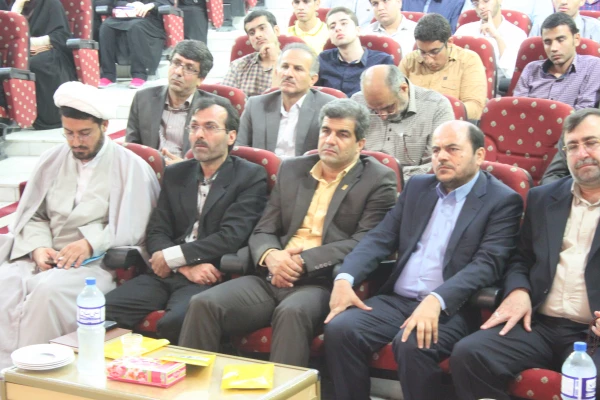 مراسم استقبال از دانشجویان جدید الورود سال تحصیلی 95-94