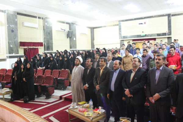 مراسم استقبال از دانشجویان جدید الورود سال تحصیلی 95-94