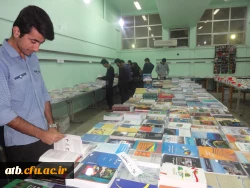 بر پایی نمایشگاه کتاب 2
