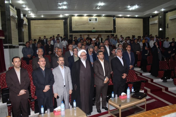 دانشگاه فرهنگیان بوشهر به همکاری معاونت فرهنگی اجتماعی دانشگاه فرهنگیان برگزار کرد:
نخستین گردهمایی رویش استادان مشاور کانون های زبان دانشجویی 3