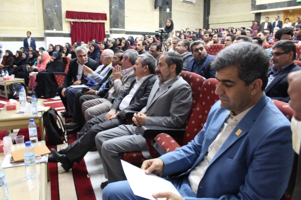 دومین سمینار و کارگاه رشد حرفه ای ویژه استادان  11