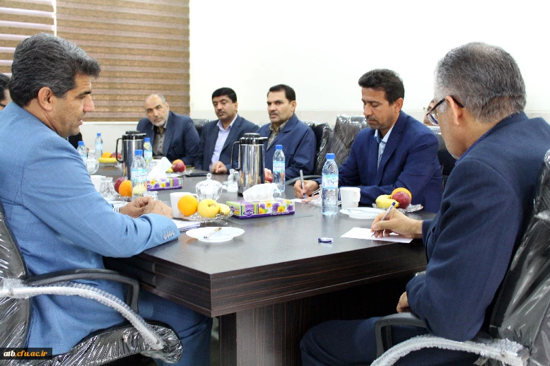 اولین جلسه کمیته استانی هیئت امناء دانشگاه فرهنگیان استان بوشهر در سال 1395برگزار شد. 3