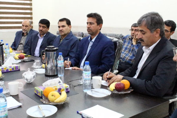 اولین جلسه کمیته استانی هیئت امناء دانشگاه فرهنگیان استان بوشهر در سال 1395برگزار شد. 9