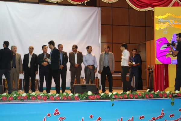 کسب موفقیت گروه تئاتر پردیس  8