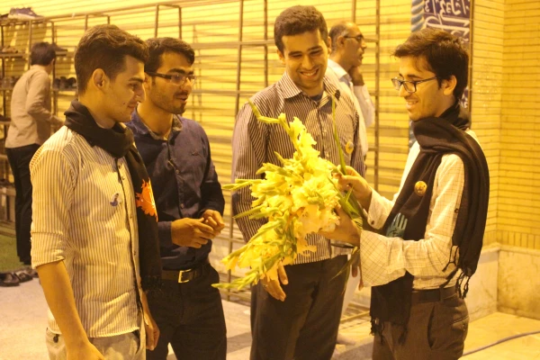 زیارت دانشجو معلمان و فعالان بسیجی پردیس علامه طباطبایی از قبورمطهر شهدا 5