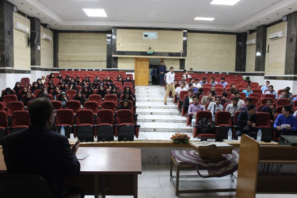 نخستین نشست رسمی کانون ادبی پردیس علامه طباطبایی در سال تحصیلی جدید 5