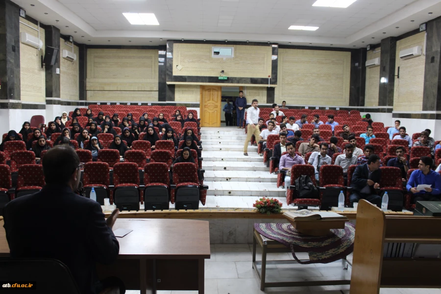 نخستین نشست رسمی کانون ادبی پردیس علامه طباطبایی در سال تحصیلی جدید 5