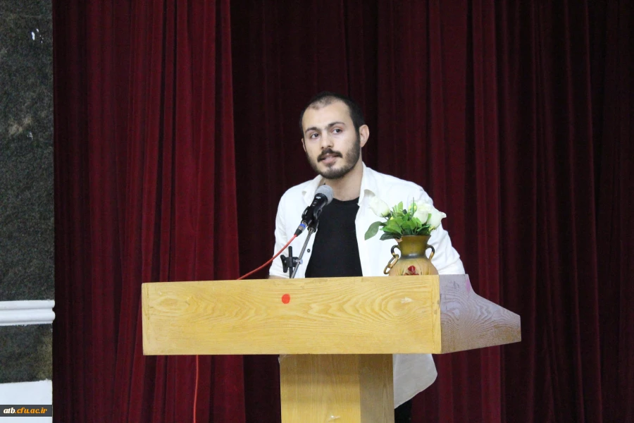 نخستین نشست رسمی کانون ادبی پردیس علامه طباطبایی در سال تحصیلی جدید 7