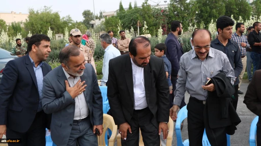 حضور پرشور دانشجو معلمان پردیس علامه طباطبایی در راهپیمایی 13 آبان 3