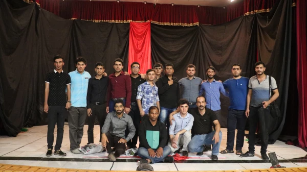 نمایش تئاتر آیینی ما رایت الا جمیلا  2