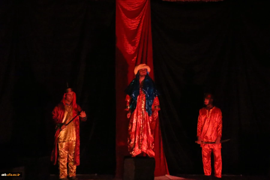 نمایش تئاتر آیینی ما رایت الا جمیلا  8