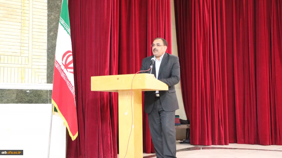 گزارش بزرگداشت هفته پژوهش  7