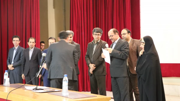 گزارش بزرگداشت هفته پژوهش  11