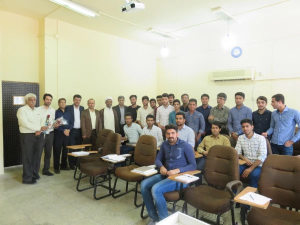 تجلیل از  اساتید در هفته معلم 4