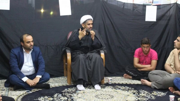 به همت هیئت عزاداری دانشجویی امام علی (ع)پردیس علامه طباطبایی برگزار شد
آیین عزاداری شهادت حضرت فاطمه (س)  5