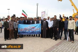 حضور باشکوه مسئولان، اساتید و دانشجو معلمان دانشگاه فرهنگیان استان بوشهر در راهپیمایی ۱۳ آبان 5