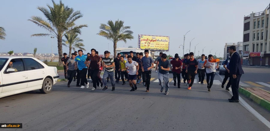 مسابقه دو صحرانوردی دانشجومعلمان در ساحل بوشهر برگزار شد  3