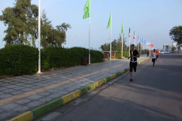 مسابقه دو صحرانوردی دانشجومعلمان در ساحل بوشهر برگزار شد  5