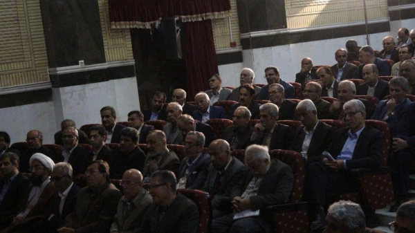 آئین نکوداشت بیش از نیم قرن تربیت معلم در استان بوشهر برگزار شد 15