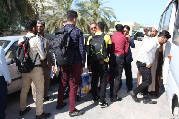 بدرقه و اعزام جمعی از دانشجومعلمان جهادگر داوطلب پردیس علامه طباطبایی دانشگاه فرهنگیان استان بوشهر به مناطق سیل زده خوزستان برای امدادرسانی به هموطنان سیل زده 3