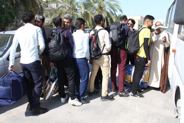 بدرقه و اعزام جمعی از دانشجومعلمان جهادگر داوطلب پردیس علامه طباطبایی دانشگاه فرهنگیان استان بوشهر به مناطق سیل زده خوزستان برای امدادرسانی به هموطنان سیل زده 4