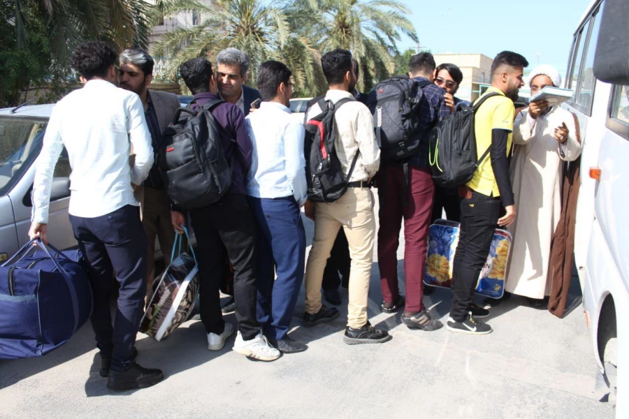 بدرقه و اعزام جمعی از دانشجومعلمان جهادگر داوطلب پردیس علامه طباطبایی دانشگاه فرهنگیان استان بوشهر به مناطق سیل زده خوزستان برای امدادرسانی به هموطنان سیل زده 4