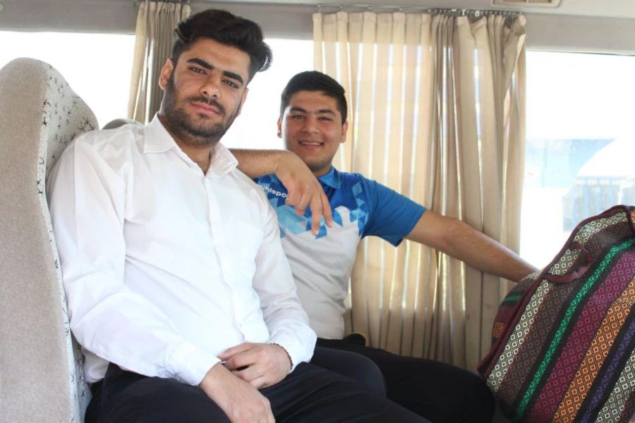 بدرقه و اعزام جمعی از دانشجومعلمان جهادگر داوطلب پردیس علامه طباطبایی دانشگاه فرهنگیان استان بوشهر به مناطق سیل زده خوزستان برای امدادرسانی به هموطنان سیل زده 5