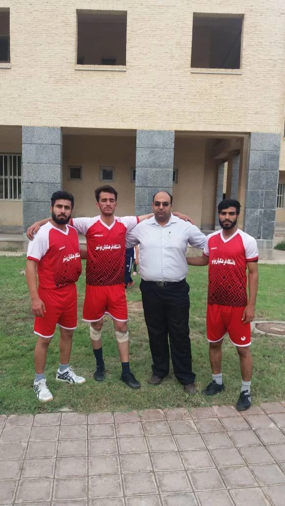 در جریان مسابقات انتخابی جشنواره ورزشی های همگانی دانشگاه ها و مؤسسات آموزش عالی استان بوشهر

کسب سهمیه شرکت در المپیاد کشوری وزارت علوم توسط دانشجویان دانشگاه فرهنگیان استان بوشهر 2